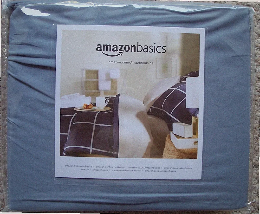 Amazon Basics Cotton Fitted Sheet Cal King 71x84x16 Dusty Blue