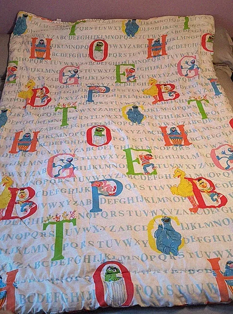 VTG Sesame Street ABC's Big Bird Cookie Letters Twin Comforter Blanket